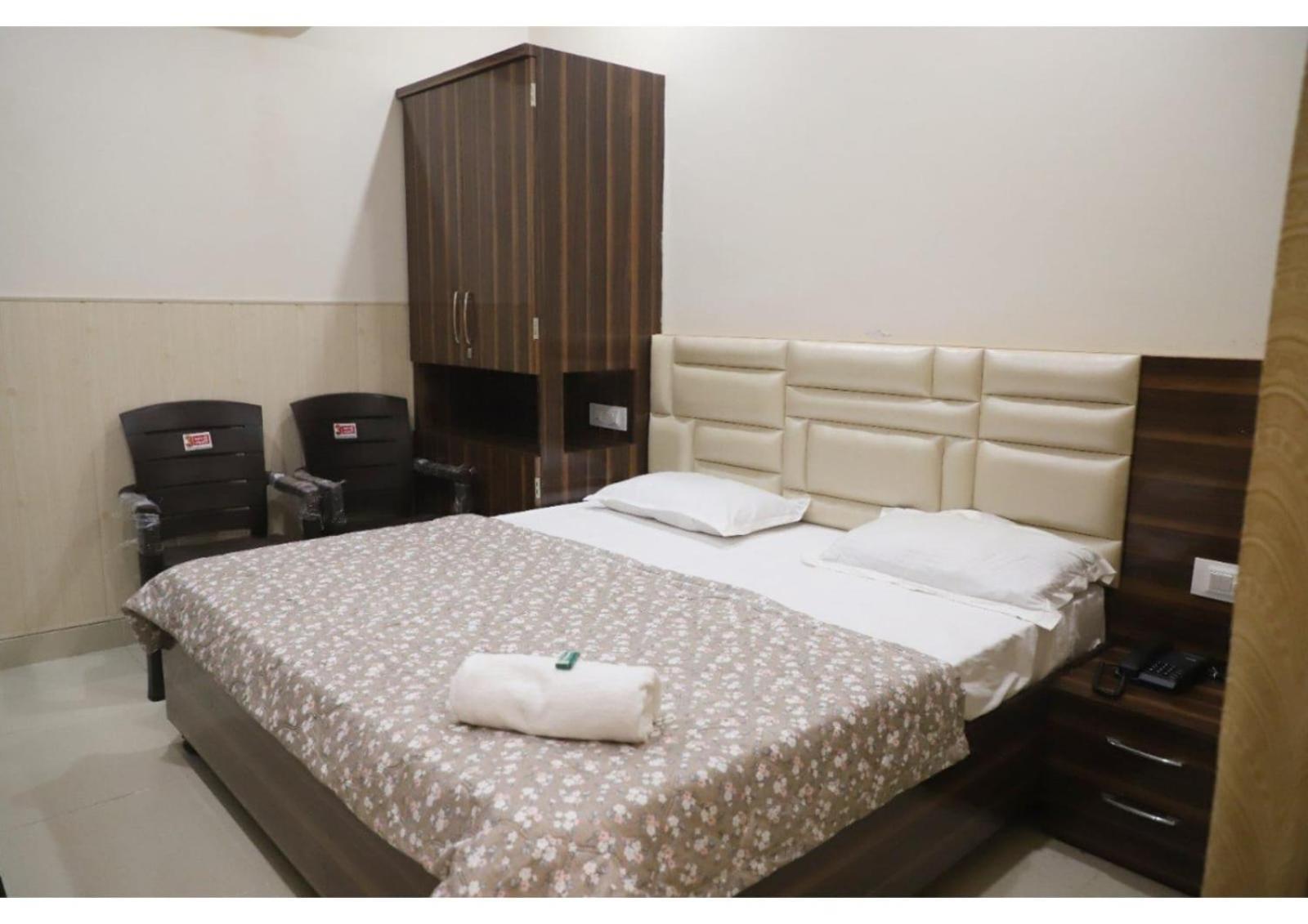 Rk Lodge Amritsar Exterior photo